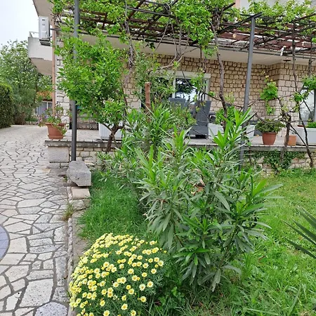 Apartment Novi Vinodolski Apartments