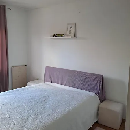 Novi Vinodolski Apartments *